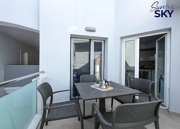 Amazing Sun The Sky - Pool & Wifi Free Apartment *